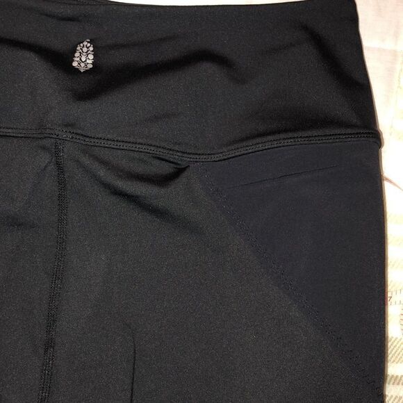 ππππ ππππππ SΒ & L Black Movement Born to RunβAthletic Legging - Picture 6 of 14